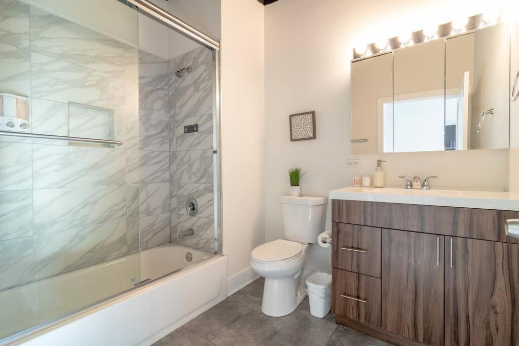 Chicago 2Br Suite Perfect For Convention And Business Trips Near Mccormick Place, Arena, Soldier Field And Grant Park シカゴ エクステリア 写真