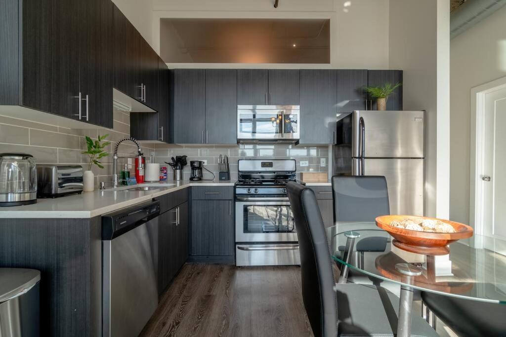 Chicago 2Br Suite Perfect For Convention And Business Trips Near Mccormick Place, Arena, Soldier Field And Grant Park シカゴ エクステリア 写真